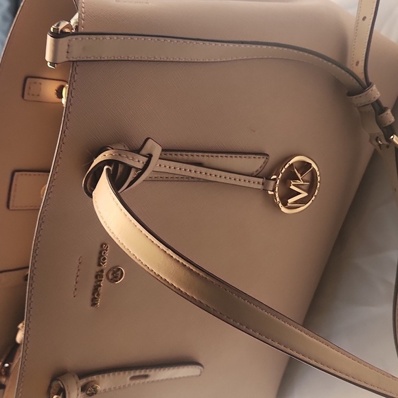 Michael Kors Tan Leather Tote Bag - Picture 3 of 9
